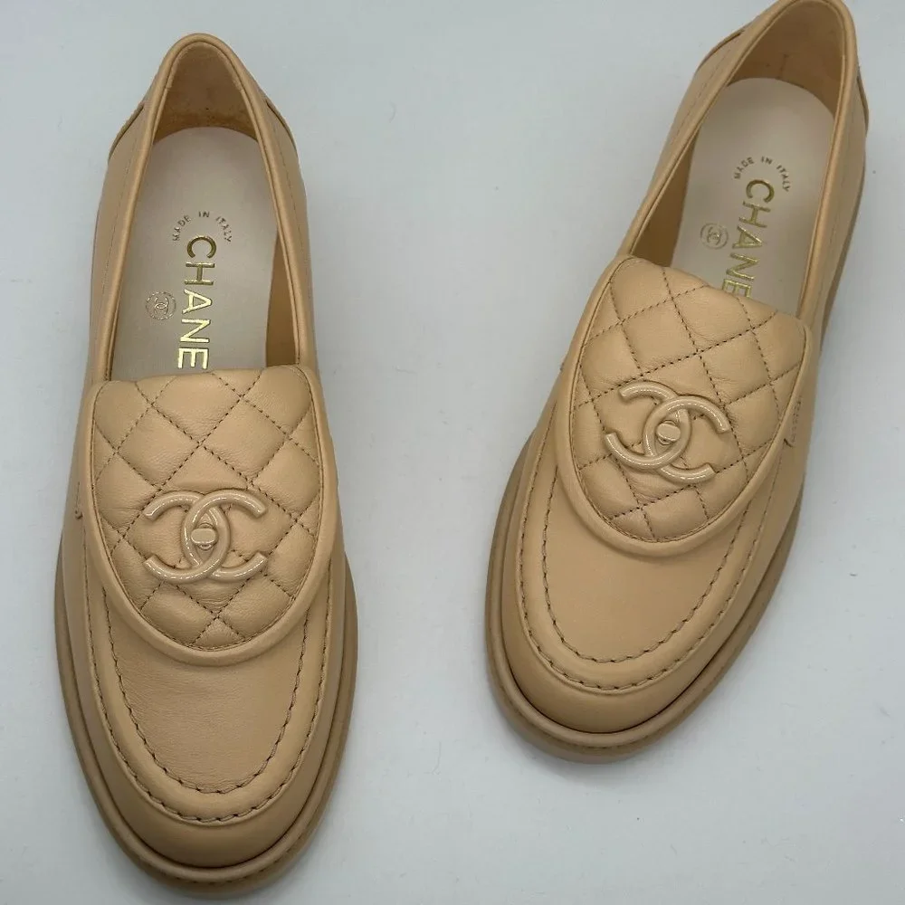 CHANEL 24C Leather Quilted Tab Turn Lock Turnlock CC Loafer Moccasin Flat Shoes - Picture 9 of 11